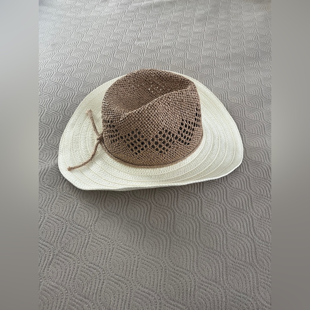 David and Young Brown and Cream Woven packable Sun Hat - Picture 2 of 6